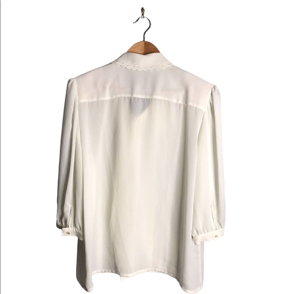 Vintage Dana Alexander | White Lace Detail Button Down Blouse - Picture 6 of 8